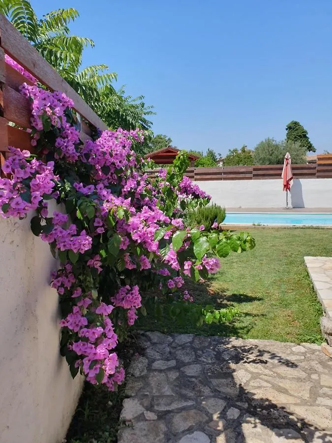 Tatil Evi Istrska Kamnita Hisa Soncni Medulin Villa